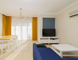 Flat With Balcony and Shared Pool in Belek Oda