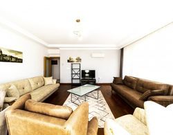 Flat With Sea View 5 Min to Beach in Antalya Oda