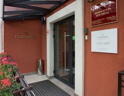 Florange Mini-Hotel Dış Mekan
