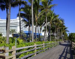 Fontainebleau Miami Beach Private Luxury Suites Dış Mekan