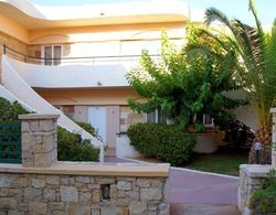 Apartment for 4 Persons, With Swimming Pool, Near the Beach Dış Mekan