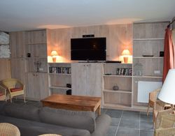 Fort-like Holiday Home in Sart-bertrix, Near Luxembourg Genel
