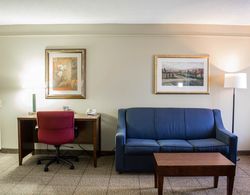 Four Points by Sheraton Greensboro Airport Genel