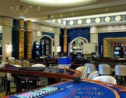 Four Seasons Hotel Cairo at First Residence Casino
