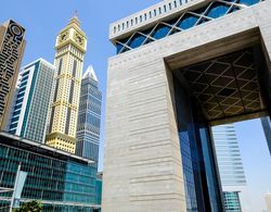 Four Seasons Hotel Dubai International Finance Cen Genel