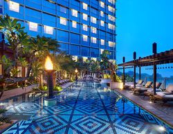 Four Seasons Hotel Jakarta Havuz