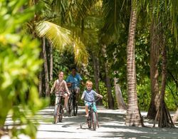 Four Seasons Maldives at Landaa Giraavaru Genel