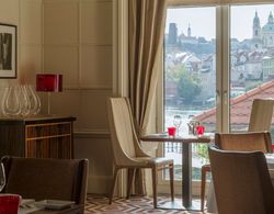 Four Seasons Hotel Prague Yeme / İçme