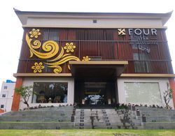Four Star by Trans Hotel Bali Genel