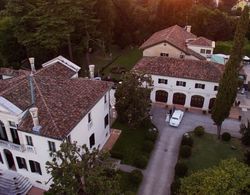 Hotel Villa Franceschi Genel