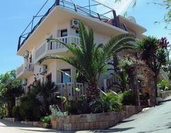 Frideriki Studios & Apartments Dış Mekan