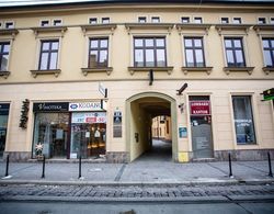 FriendHouse Apartments - Wawel Old City Dış Mekan