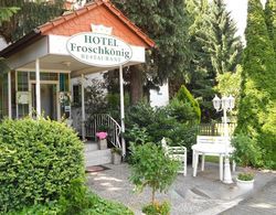 Hotel Froschkönig Dış Mekan