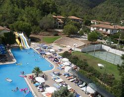 Fun & Sun Smart Voxx Resort Havuz