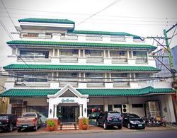 Hotel Galleria Davao Dış Mekan