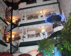 Hotel Galleria Davao Dış Mekan