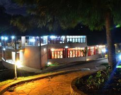 Ganako Luxury Lodge Dış Mekan