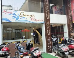 Hotel Ganga Regency Dış Mekan
