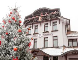 Garni Hotel Family Dış Mekan