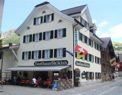 Gasthaus Skiklub Dış Mekan
