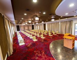Gastland M0 Hotel & Conference Center Genel