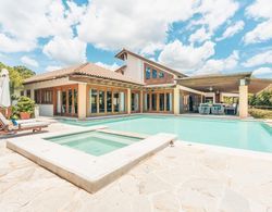Get Away With Style in This Flawless Mansion at Casa De Campo Oda