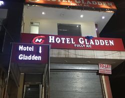 Hotel Gladden Dış Mekan