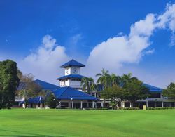 Glenmarie Hotel & Golf Resort Dış Mekan