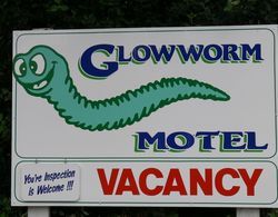 Glowworm Motel Dış Mekan