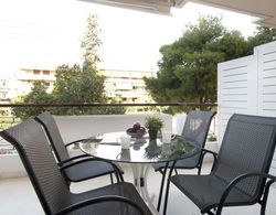 Glyfada, Modern Minimal Apartment Oda Düzeni