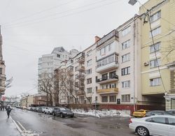 GM Apartment Staropimenovskii 16 Dış Mekan