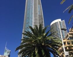 Gold Coast Private Apartments Dış Mekan