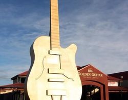 Golden Guitar Motor Inn Dış Mekan