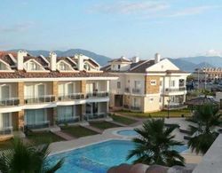Golden Life Villas Apartments Havuz