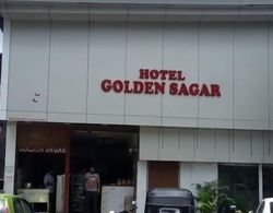 Hotel Golden Sagar Yerinde Yemek