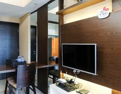 Good Deal And Strategic 2Br At Tamansari Papilio Apartment Oda Düzeni