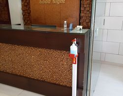 Hotel Good Night Dış Mekan