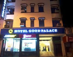 Hotel Good Palace Dış Mekan