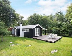 Gorgeous Holiday Home in Gilleleje With Terrace Dış Mekan