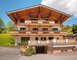 Gorgeous Apartment in Saalbach With Sauna Near Ski Slopes Dış Mekan