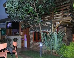 Hotel Gorilla's Nest Entebbe Dış Mekan