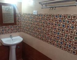 Goroomgo Heera Palace Mysore Banyo Tipleri