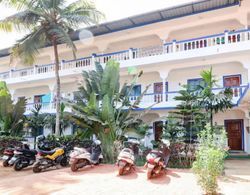 Goroomgo Laximi Guest House Goa İç Mekan