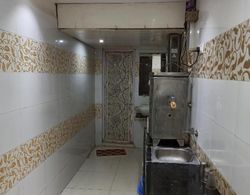 Goroomgo Sanskar Guest House Ahmedabad İç Mekan