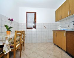 Apartments Gracijela Porec / A1 One Bedroom Mutfak