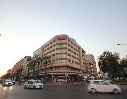 Grand Corner Hotel - Boutique Class Dış Mekan