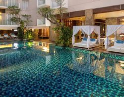 Grand Ixora Kuta Resort - CHSE Certified Öne Çıkan Resim