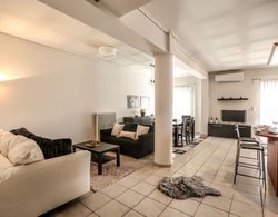 Grand Meteora Central Luxury Apartment İç Mekan