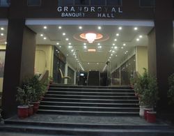 Grand Millennium Hotel Lahore Dış Mekan