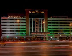 Grand Mir Hotel Genel